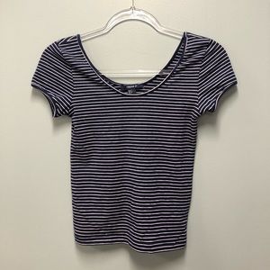 Forever 21 Navy & Cream Scoop Neck Top